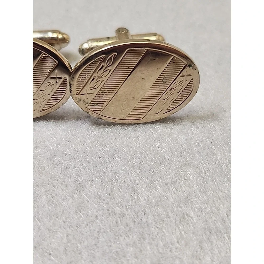 Gold Plated Cufflink Set with Engraved Vines - Vintage Cuff‎ Link Set